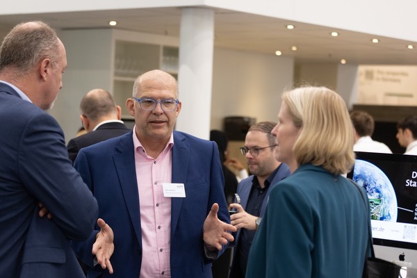 Netzwerkpflege am Messestand Kreis Recklinghausen