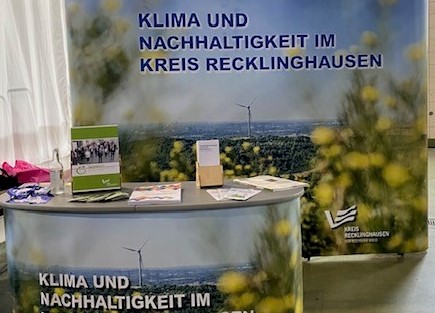 Bildbeschreibung angeben